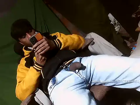 desiboy1101 online show from 15, 12, 2025