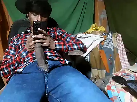 desiboy1101 online show from 3, 6, 2026
