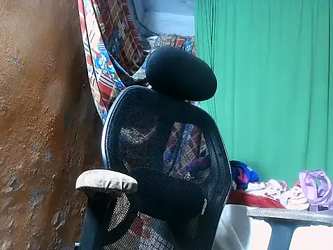 Snapshot of desiboy1101 chatting on 26, 1, 2025 desiboy1101 online show from 26, 1, 2025