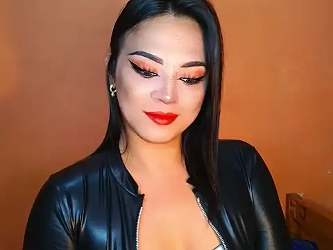 AsianQueenAlexaXx online show from 19, 5, 2026