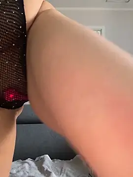 MIA-XXX online show from 2, 10, 2025