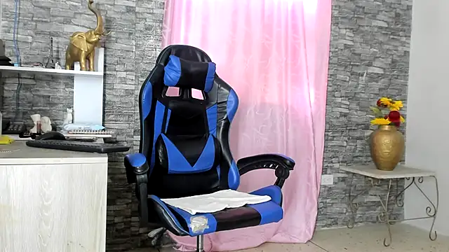 devorah soto online show from 11, 11, 2025