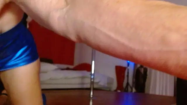 Snapshot of Sweet-Ginger chatting on 22, 10, 2025 Sweet-Ginger online show from 22, 10, 2025