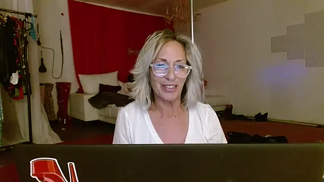 Snapshot of Sweet-Ginger chatting on 26, 2, 2026 Sweet-Ginger online show from 26, 2, 2026