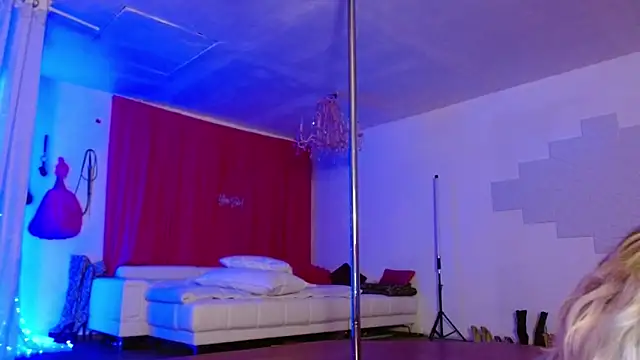 Sweet-Ginger online show from 7, 4, 2026