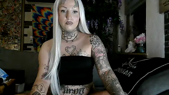 RoxxyInk online show from 9, 9, 2025