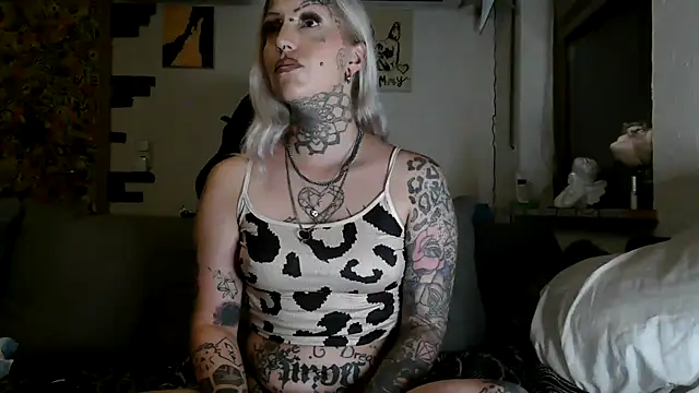 RoxxyInk online show from 5, 7, 2026