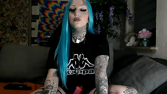 RoxxyInk online show from 11, 3, 2025