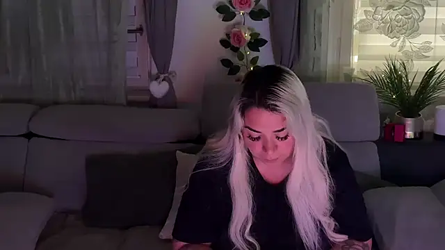 Monageil online show from 1, 10, 2025