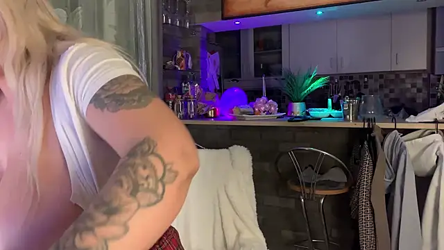 Monageil online show from 17, 2, 2025