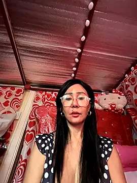 sweetieme online show from 7, 10, 2025