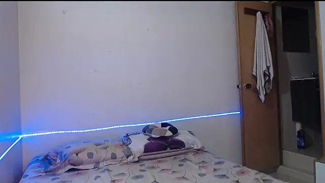 evolet01 online show from 29, 9, 2025