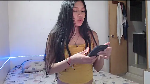 evolet01 online show from 26, 9, 2025