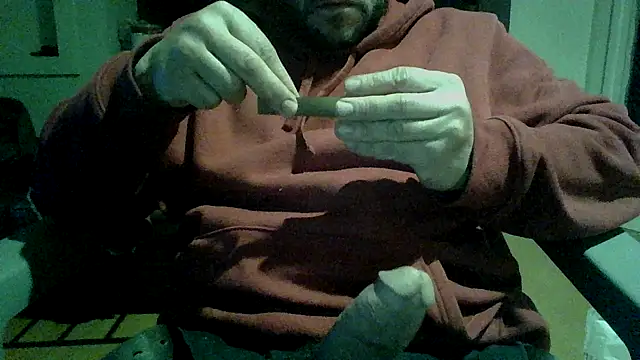 loozamangos online show from 15, 12, 2025