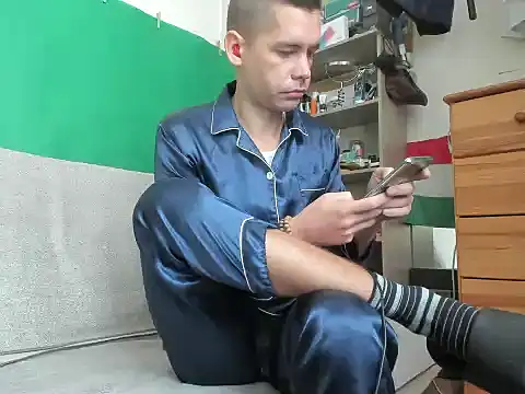 viraglaci18xh online show from 26, 10, 2025