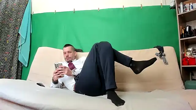 viraglaci18xh online show from 7, 4, 2026