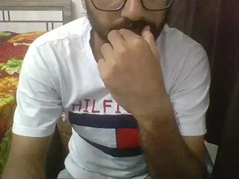 dhruv7878 online show from 12, 4, 2026