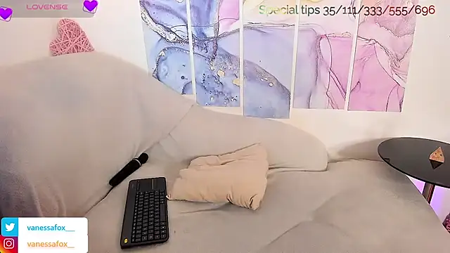 VanessaFox   online show from 2, 3, 2025