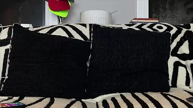 bestofdoseswirls online show from 16, 2, 2026