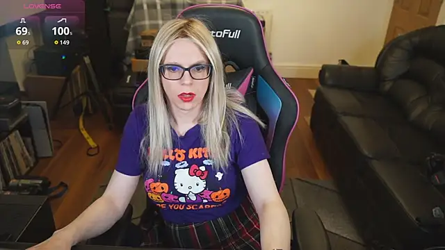 KelseyCobalt online show from 4, 10, 2025