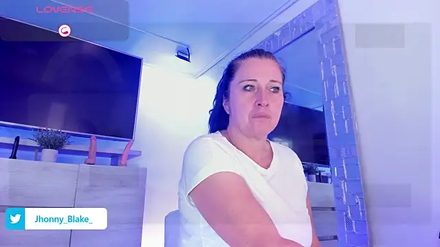 Snapshot of LADY_HELLEN chatting on 12, 11, 2025 LADY HELLEN online show from 12, 11, 2025