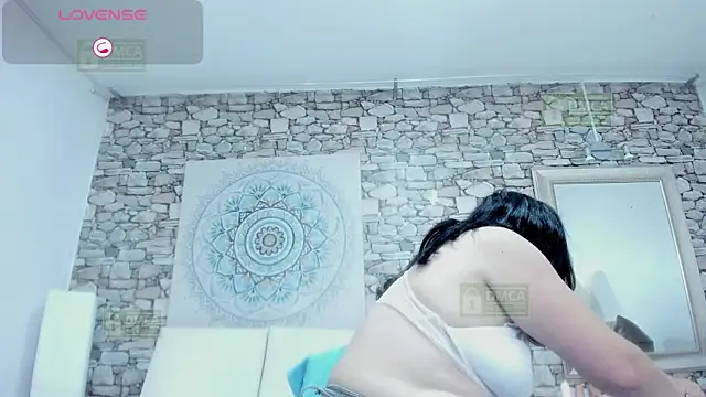 LADY HELLEN online show from 7, 4, 2026