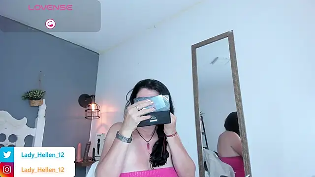 Snapshot of LADY_HELLEN chatting on 24, 9, 2025 LADY HELLEN online show from 24, 9, 2025