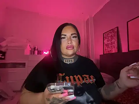  MelinaCurves  online show from 6, 2, 2025