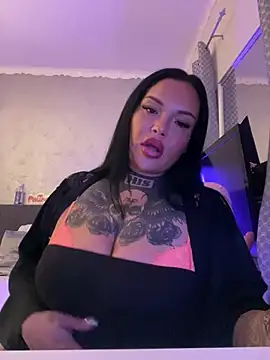  MelinaCurves  online show from 22, 4, 2026