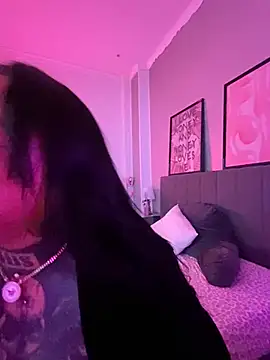  MelinaCurves  online show from 13, 2, 2025