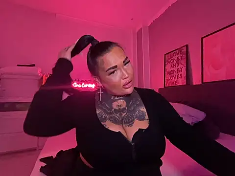  MelinaCurves  online show from 10, 2, 2025