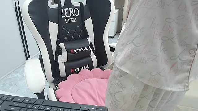 Hanako love online show from 23, 11, 2025