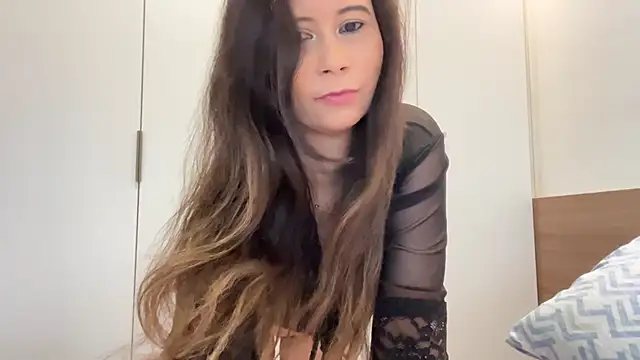 Leilacharlotte online show from 6, 7, 2026