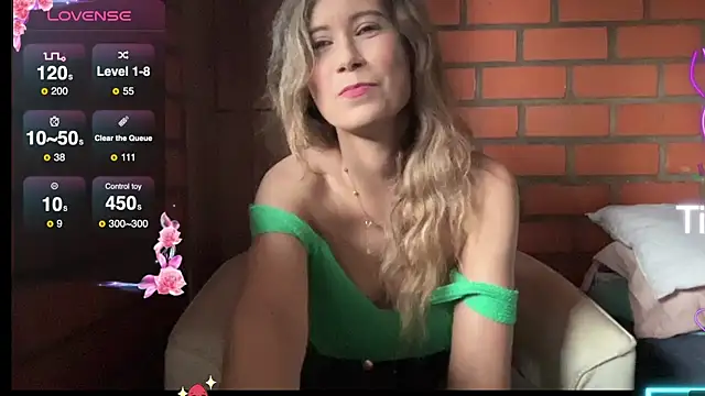 Leilacharlotte online show from 14, 3, 2025