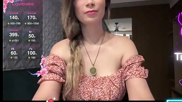 Leilacharlotte online show from 28, 10, 2025