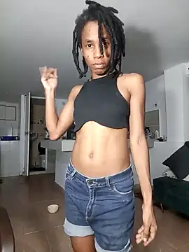 Snapshot of africa_deluxe chatting on 13, 9, 2025 africa deluxe online show from 13, 9, 2025