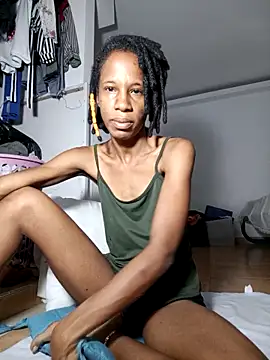 Snapshot of africa_deluxe chatting on 4, 3, 2025 africa deluxe online show from 4, 3, 2025