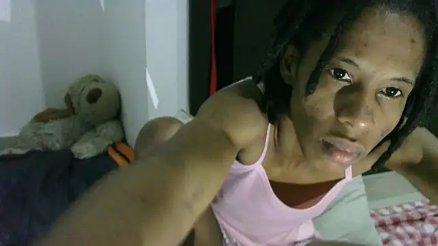 Snapshot of africa_deluxe chatting on 15, 2, 2025 africa deluxe online show from 15, 2, 2025