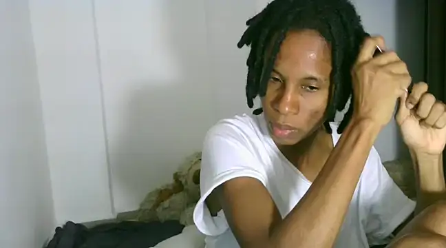 Snapshot of africa_deluxe chatting on 15, 2, 2025 africa deluxe online show from 15, 2, 2025