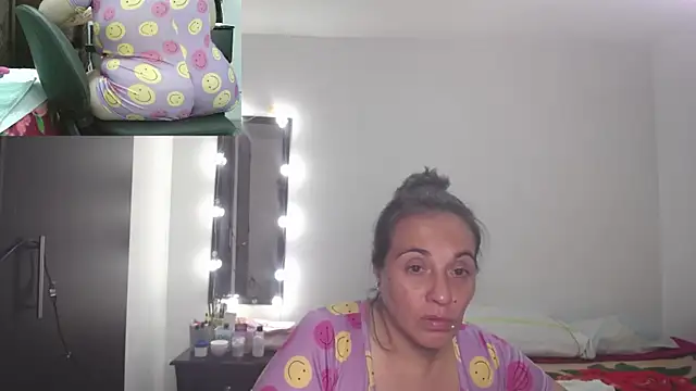 Snapshot of zoe_hotxxx chatting on 5, 11, 2025 zoe hotxxx online show from 5, 11, 2025