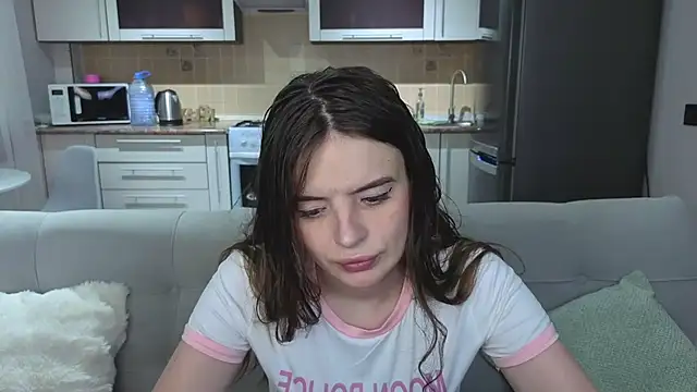 Naughty Alice online show from 23, 4, 2026