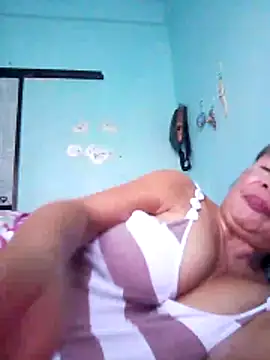 sexylizzy4u online show from 8, 4, 2026