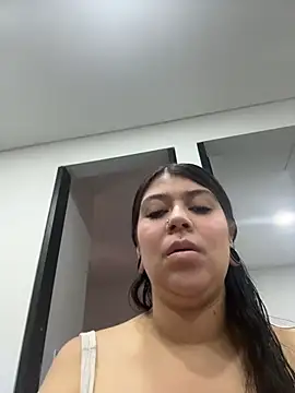 Snapshot of emilyjohanson chatting on 28, 4, 2026 emilyjohanson online show from 28, 4, 2026
