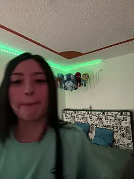 Snapshot of Sofhi_corolinne31 chatting on 15, 3, 2025 Sofhi corolinne31 online show from 15, 3, 2025