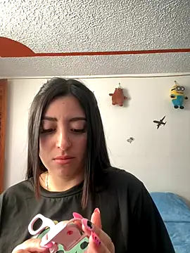 Snapshot of Sofhi_corolinne31 chatting on 1, 12, 2024 Sofhi corolinne31 online show from 1, 12, 2024