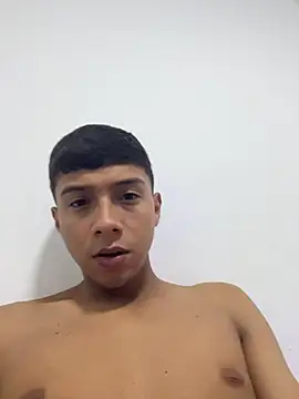 Snapshot of Thiagoo_Frost chatting on 6, 11, 2025 Thiagoo Frost online show from 6, 11, 2025