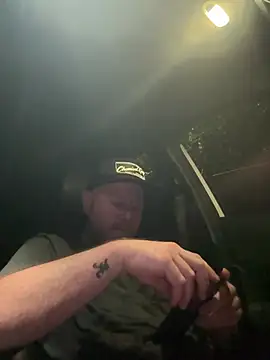 6crimson6 online show from 25, 6, 2026