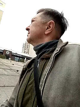 Snapshot of Pokaz2020 chatting on 7, 10, 2025 Pokaz2020 online show from 7, 10, 2025