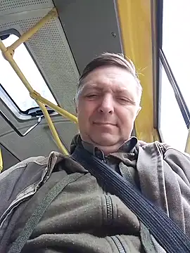 Snapshot of Pokaz2020 chatting on 10, 10, 2025 Pokaz2020 online show from 10, 10, 2025