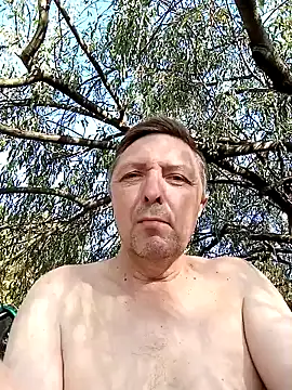 Snapshot of Pokaz2020 chatting on 14, 9, 2025 Pokaz2020 online show from 14, 9, 2025